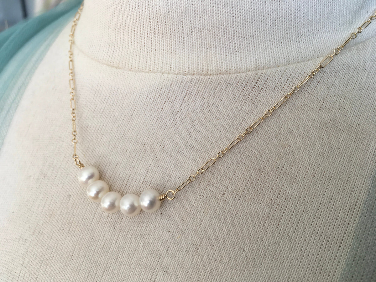 Pearls Necklace,Pearl Pendent,Gold Initial Pendent with Pearls,Jewellery Necklace,White Wedding Pearl Necklace,Pearl Choker,Gift For Women outlet